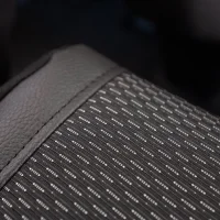 Z4L Sitzbezüge passend für Fiat Scudo ab 2022 - 3 Sitzer - Polyester mit Kunstleder Schwarz , VIVA - Passgenau für Version mit Tisch Vorne auf dem Beifahrersitz