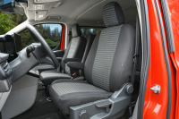 Passgenaue Autositzbezüge für Ford Tourneo...