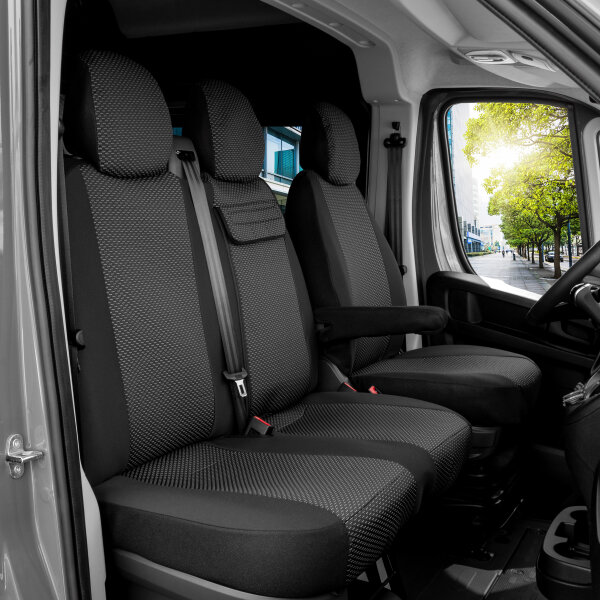Passgenaue Autositzbezüge für Fiat DUCATO ab 2025 FACELIFT - mit XXL TISCH – Polstermaterial